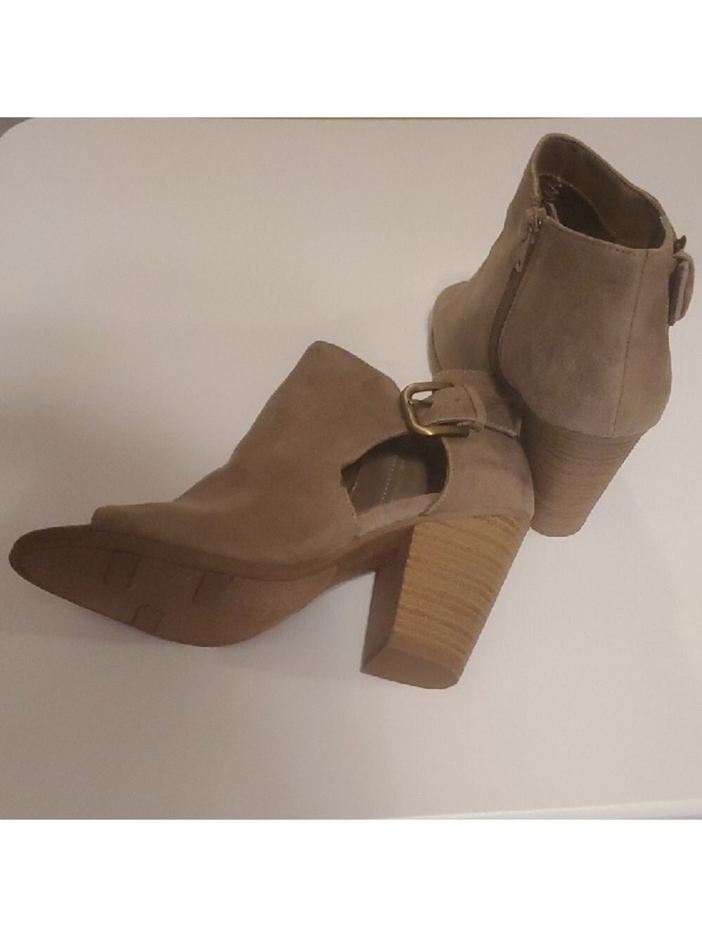 Fergalicious By Fergie Shoe Women's Size 7.5 Tan Ankle Booties Heeled Open Toe